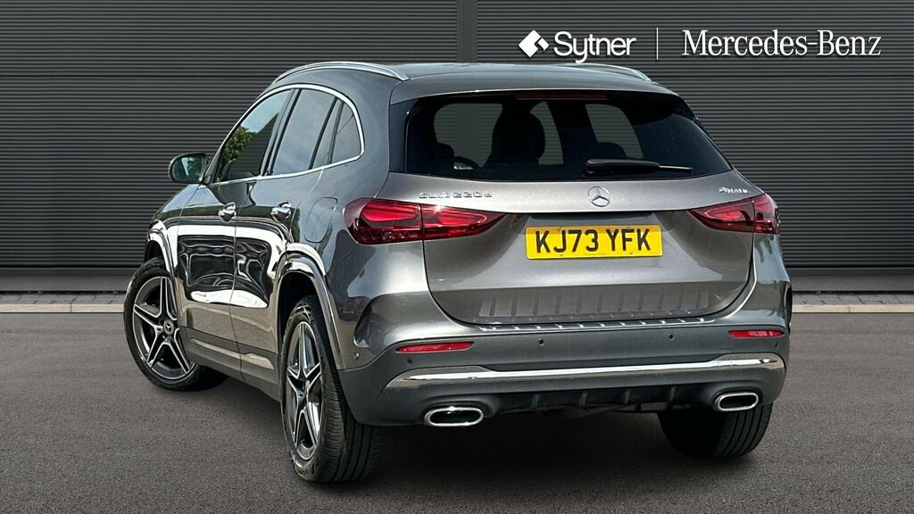 Mercedes-Benz GLA Class Gla 220D 4Matic Amg Line Executive KJ73YFK Grey #2