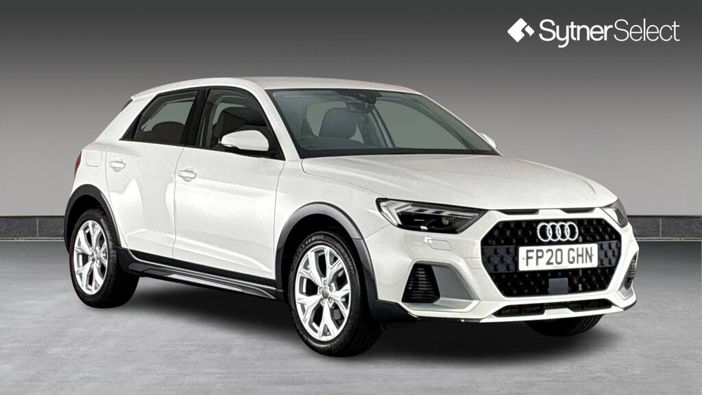 Audi A1 30 Tfsi Citycarver White