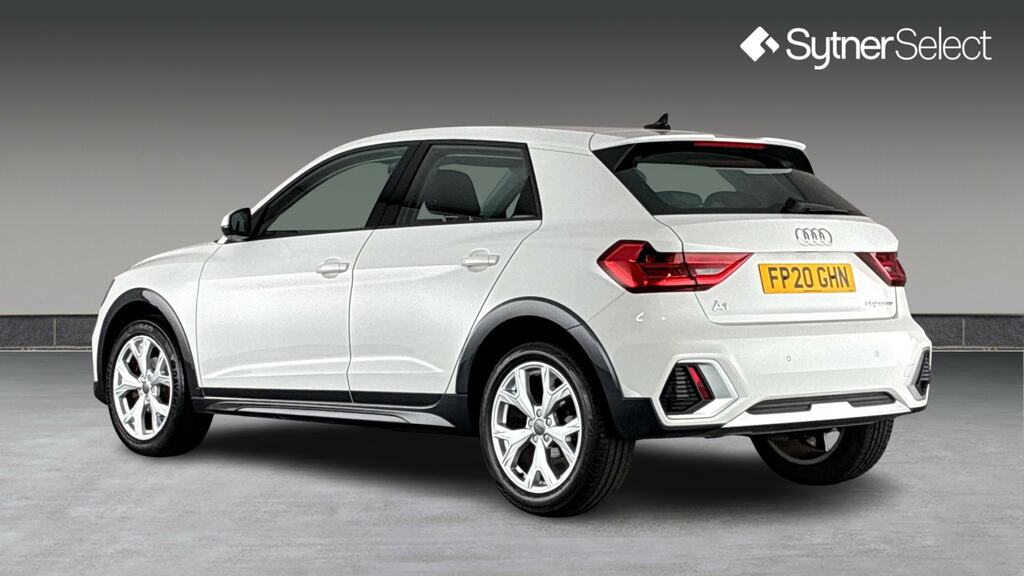 Audi A1 30 Tfsi Citycarver FP20GHN White #2
