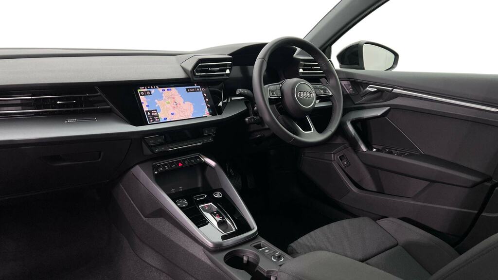 Audi A3 1.5 Tfsi E 204 Sport S Tronic FM26KLC Black #2