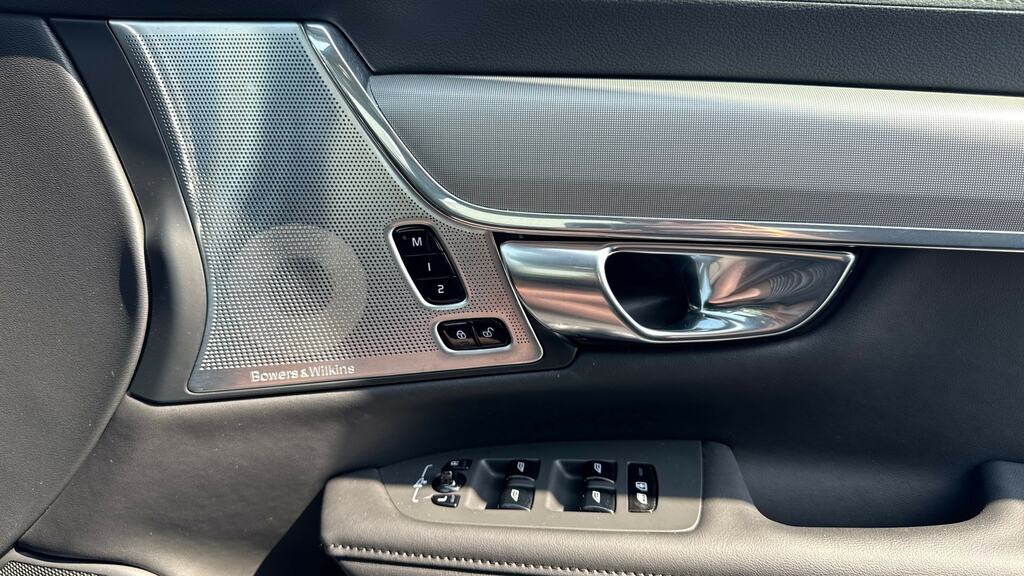 Volvo V90 Ultra Silver #15