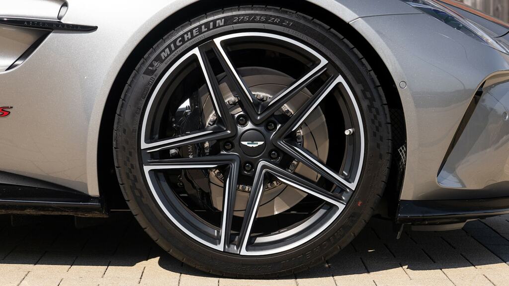 Aston Martin Vantage V8 S Silver #4