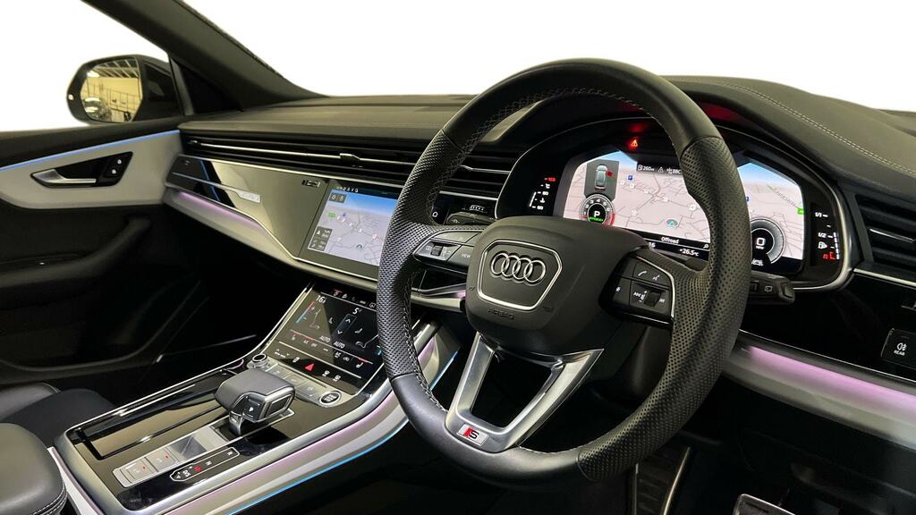 Audi Q8 55 Tfsi Quattro S Line Tiptron Comfortsound Black #6