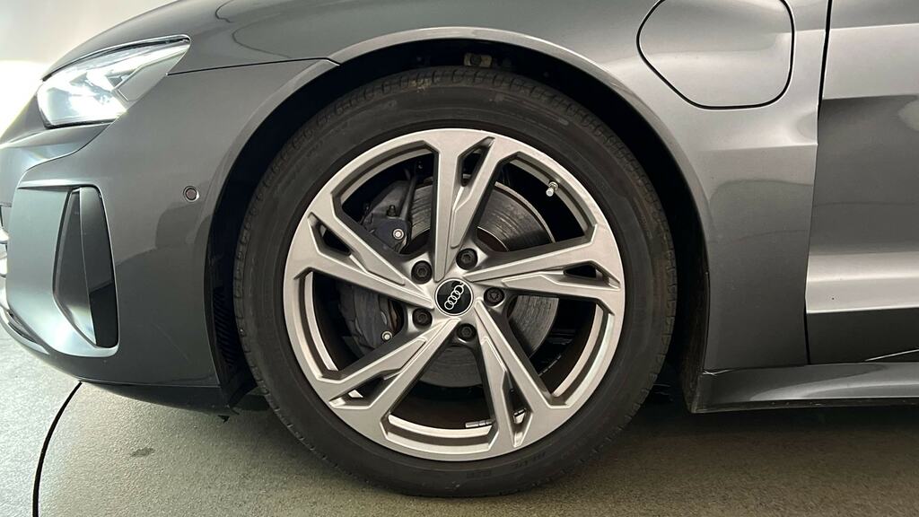 Audi E Tron GT 390Kw Quattro 93Kwh Cs Grey #5