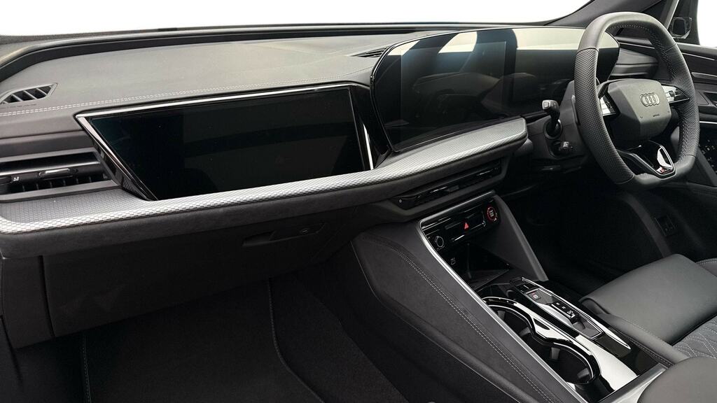 Audi Q5 2.0 Tfsi E Quattro 299 Vorsprung S Tronic YK26DJA Black #2