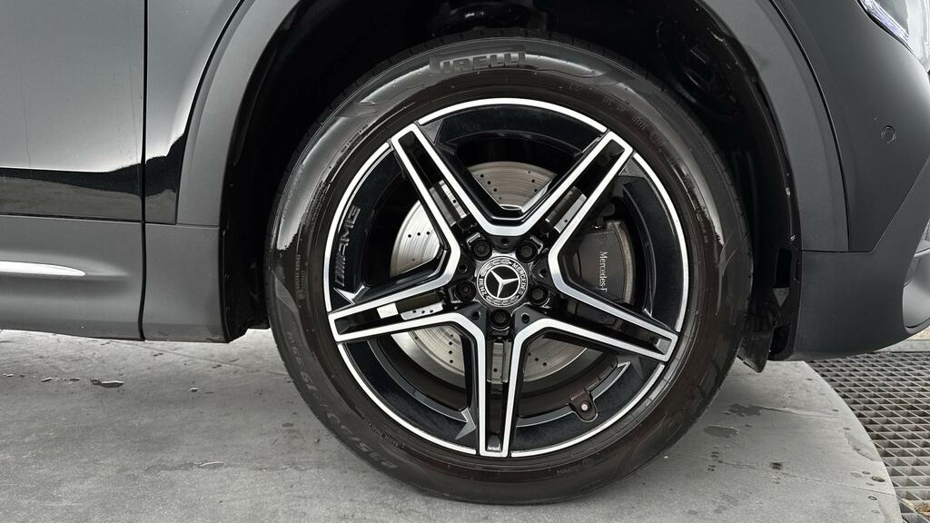 Mercedes-Benz GLB Class Glb 220D 4Matic Amg Line Premium 8G-tronic Black #5