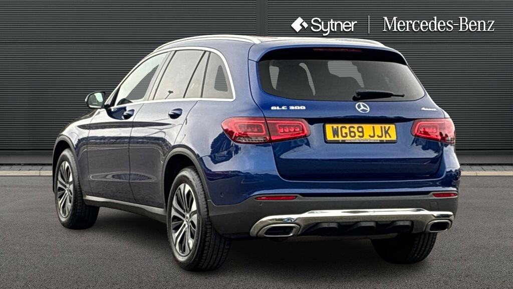 Mercedes-Benz GLC Class Glc 300 4Matic Sport 9G-tronic WG69JJK Blue #2
