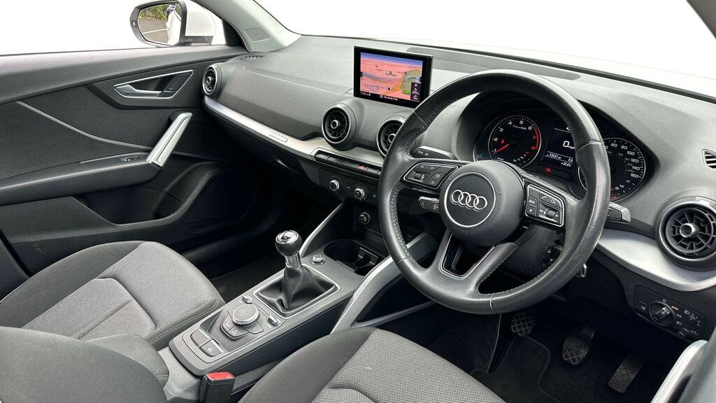 Audi Q2 1.4 Tfsi Sport ND67UBS White #3