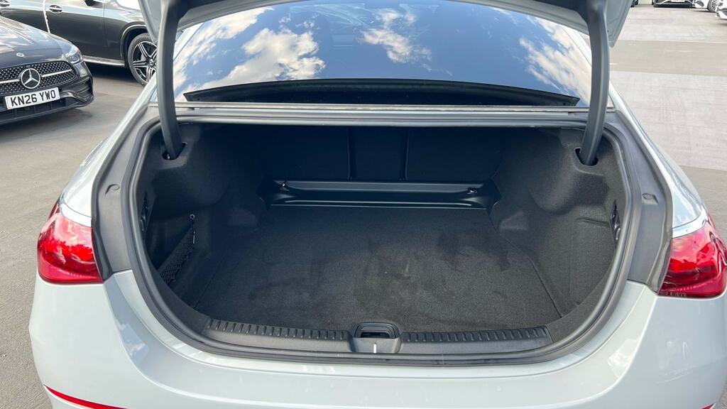 Mercedes-Benz E Class E220dh Amg Line Premium Saloon Black #16