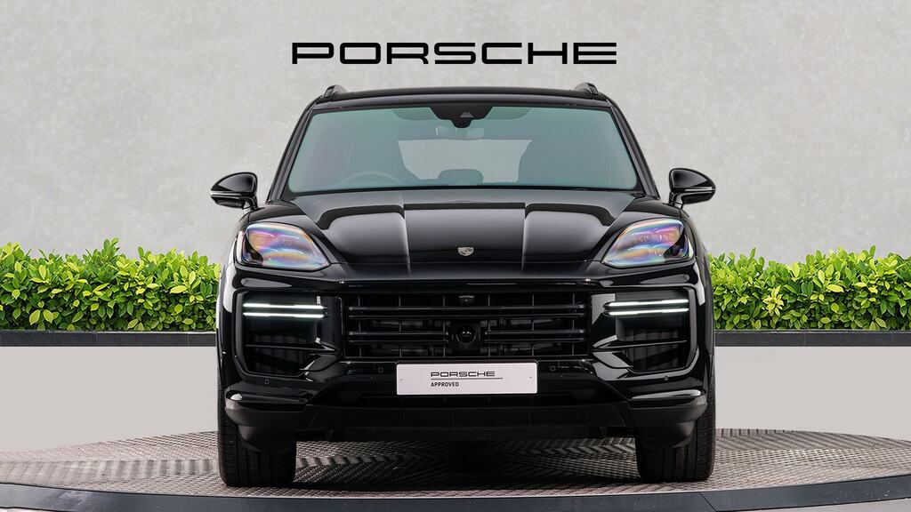 Porsche Cayenne Turbo E-hybrid Tiptronic S SL75ZWN Black #2