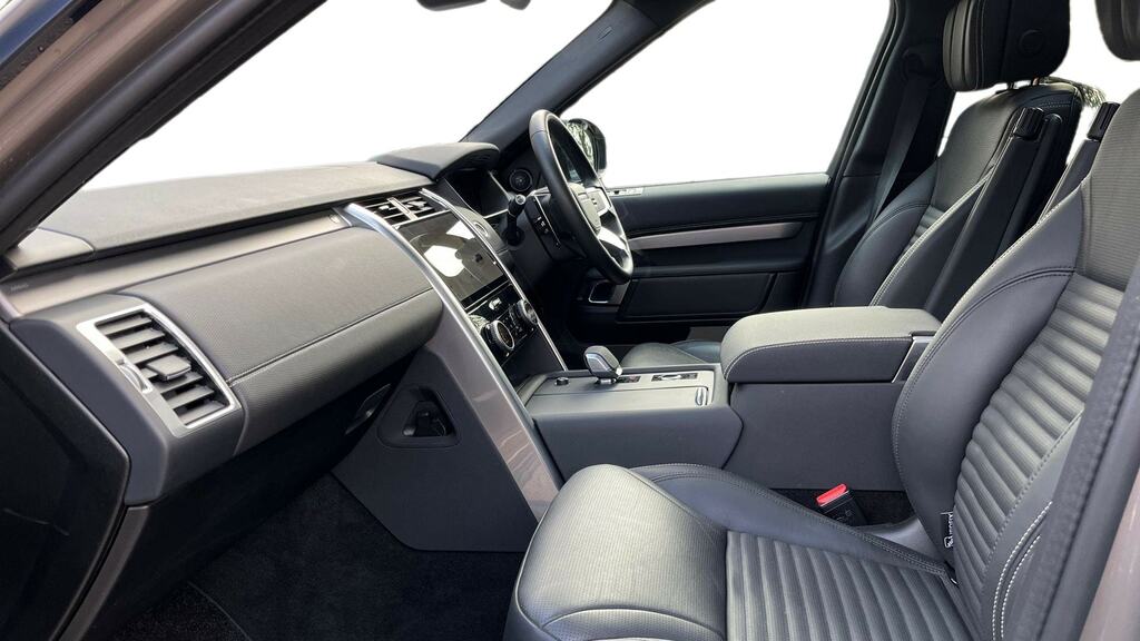 Land Rover Discovery 3.0 D350 Dynamic Hse KT74EPN Brown #3