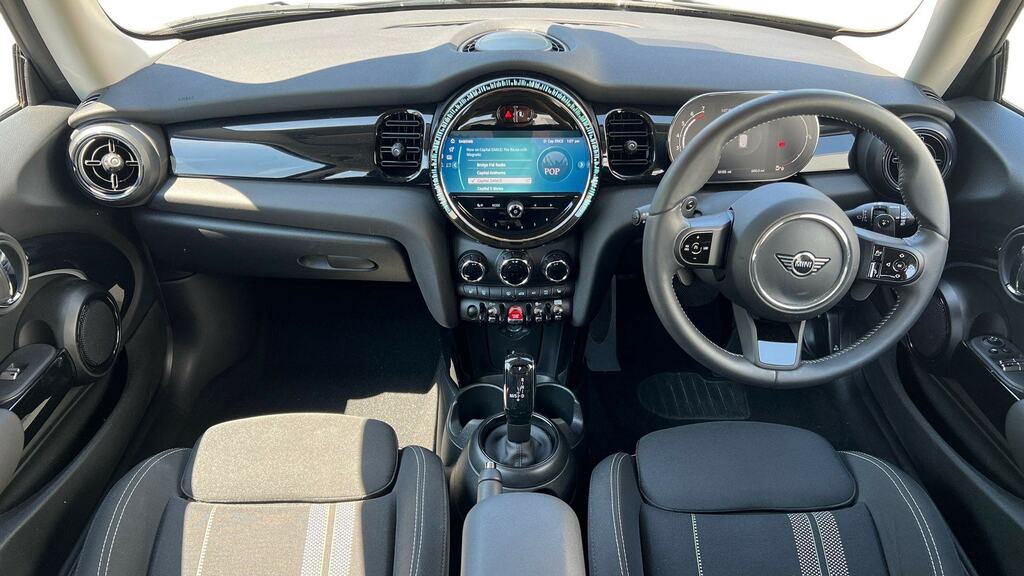 Mini Hatch 2.0 Cooper S Classic Premium AV24TTF White #4