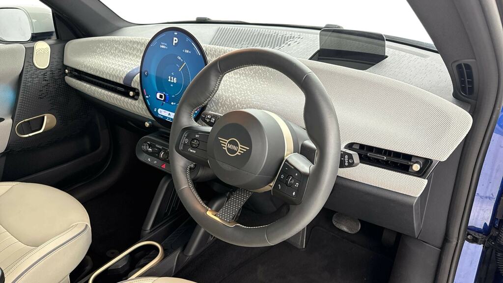 Mini Hatch 135Kw E Exclusive Level 2 41Kwh YF74RZT Blue #6