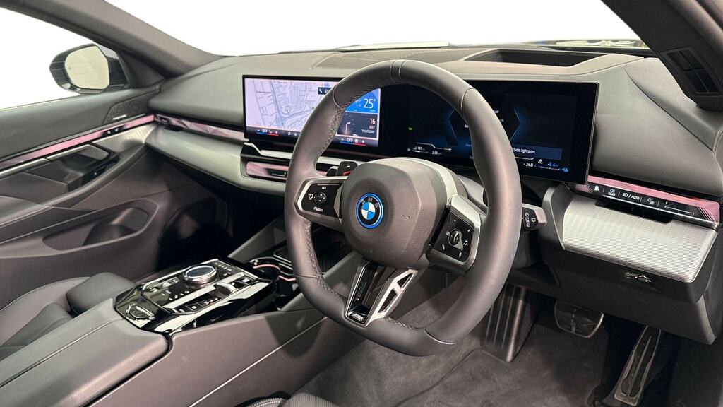BMW 5 Series 550E Xdrive M Sport Pro Tech Plus YK25JRF Black #6