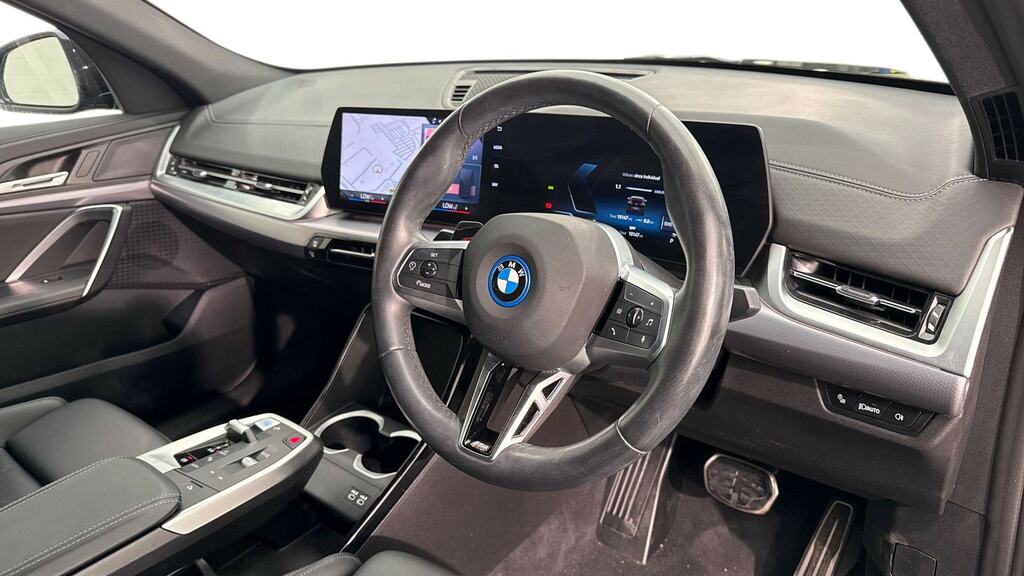 BMW iX2 150Kw Edrive20 M Sport 65Kwh EA24VLW Black #6