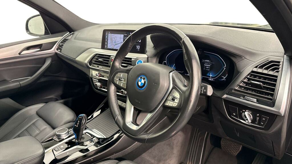 BMW iX3 210Kw Premier Edition 80Kwh AF71ZYB Black #6