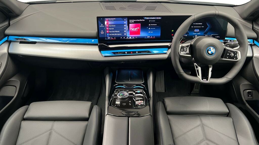 BMW i5 250Kw Edrive40 M Sport 84Kwh Grey #4