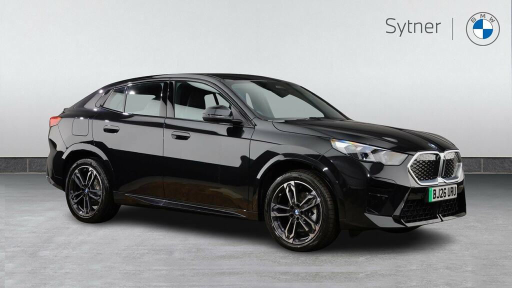 BMW iX2 150Kw Edrive20 M Sport 65Kwh BJ26URU Black