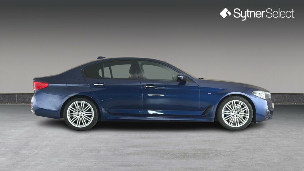 BMW 5 Series 540I Xdrive M Sport YH18HAO Blue #3