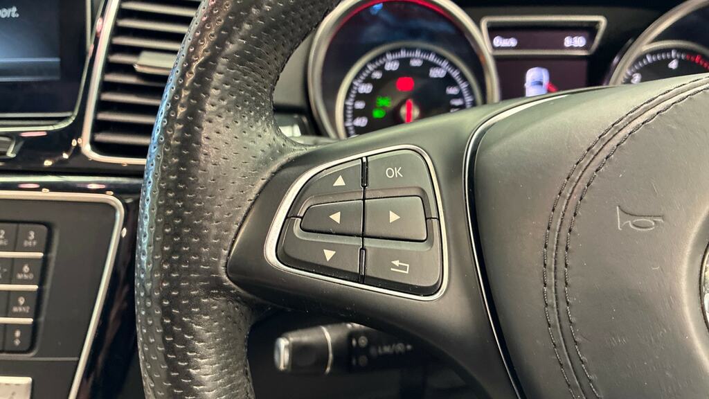 Mercedes-Benz GLS Class Black #17