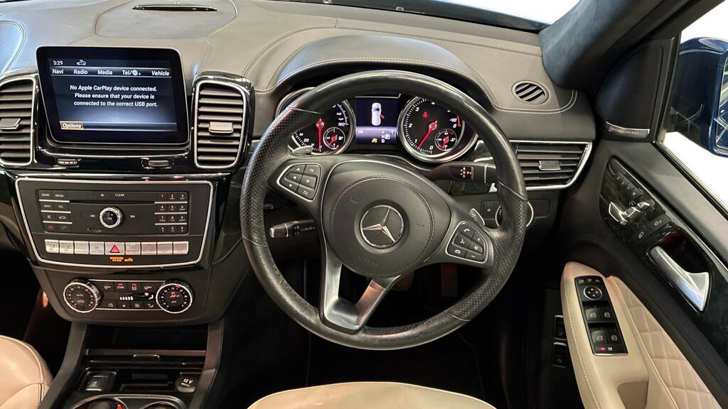 Mercedes-Benz GLS Class Black #8