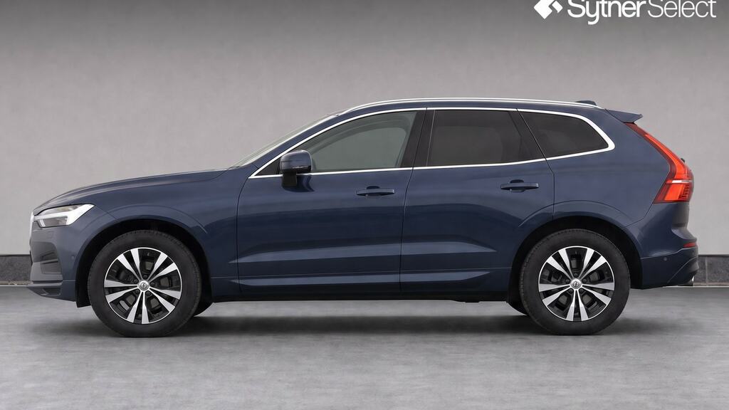 Volvo XC60 2.0 B5p 250 Momentum Geartronic Blue #6