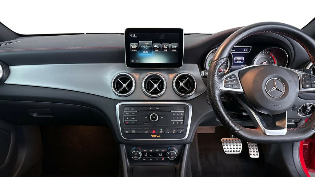 Mercedes-Benz GLA Class Gla 220D 4Matic Amg Line Prem Plus BX16VRZ Red #6