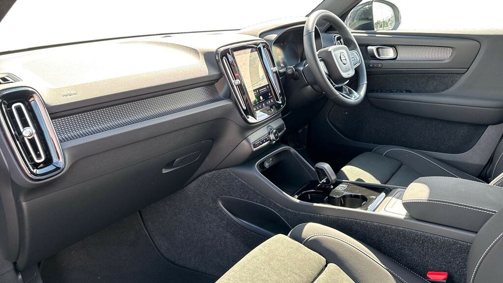 Volvo EX40 185Kw Ext Range Plus Pro Black Ed 82Kwh Grey #4