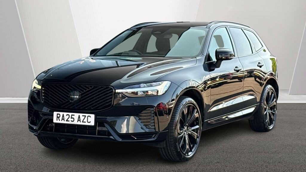 Volvo XC60 2.0 B5p Plus Black Edition Awd Geartronic RA25AZC Black #6