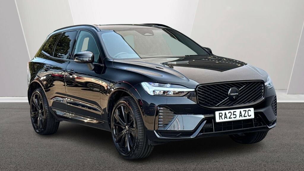 Volvo XC60 2.0 B5p Plus Black Edition Awd Geartronic RA25AZC Black
