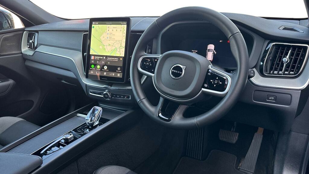 Volvo XC60 2.0 B5p Plus Black Edition Awd Geartronic RA25AZC Black #5