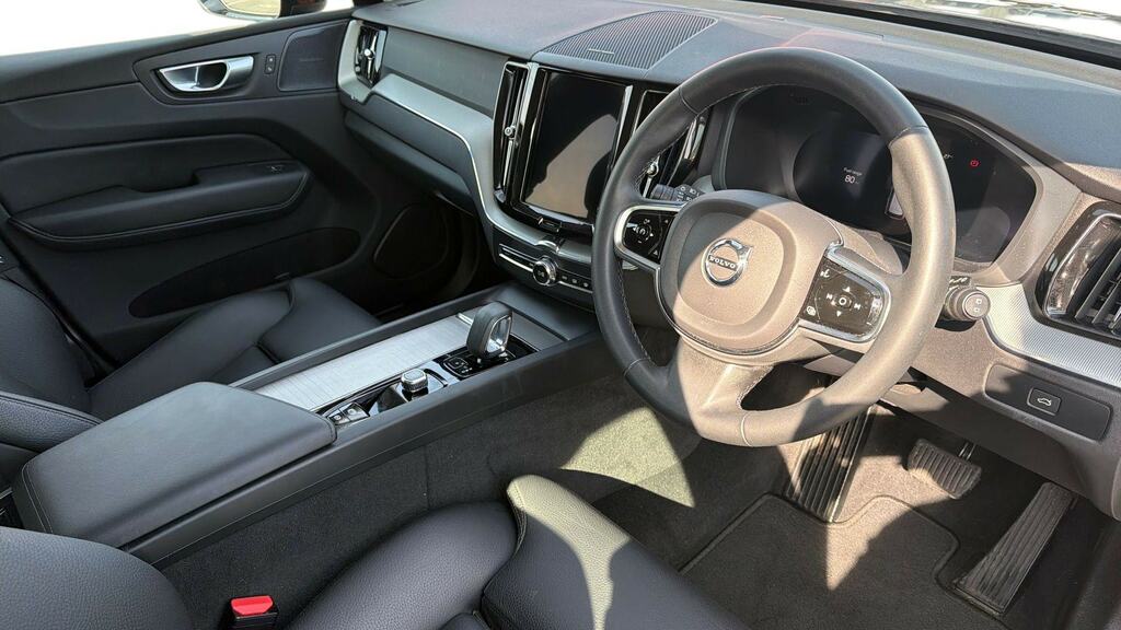 Volvo XC60 2.0 B5p Plus Dark Awd Geartronic DC23JXZ Blue #5