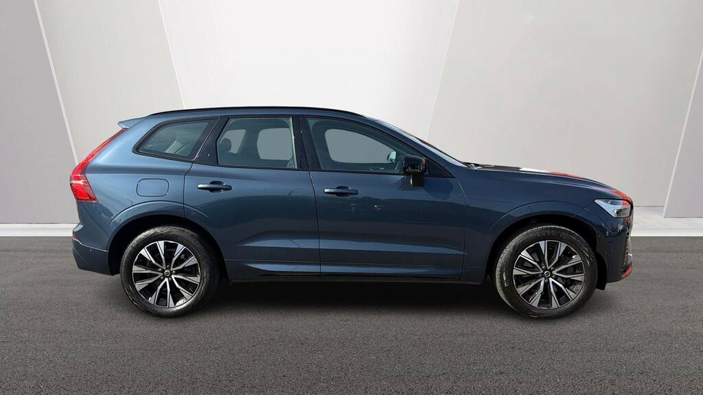 Volvo XC60 2.0 B5p Plus Dark Awd Geartronic DC23JXZ Blue #3