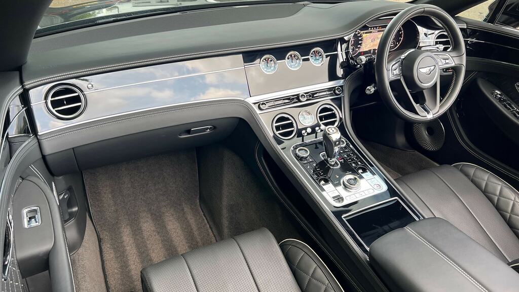 Bentley Continental Gt 6.0 W12 Mulliner Driving Spec Citytour Black #2