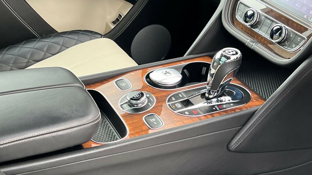 Bentley Bentayga 4.0 V8  #14