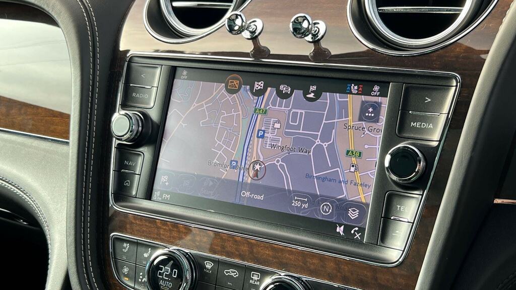 Bentley Bentayga 4.0 V8  #15