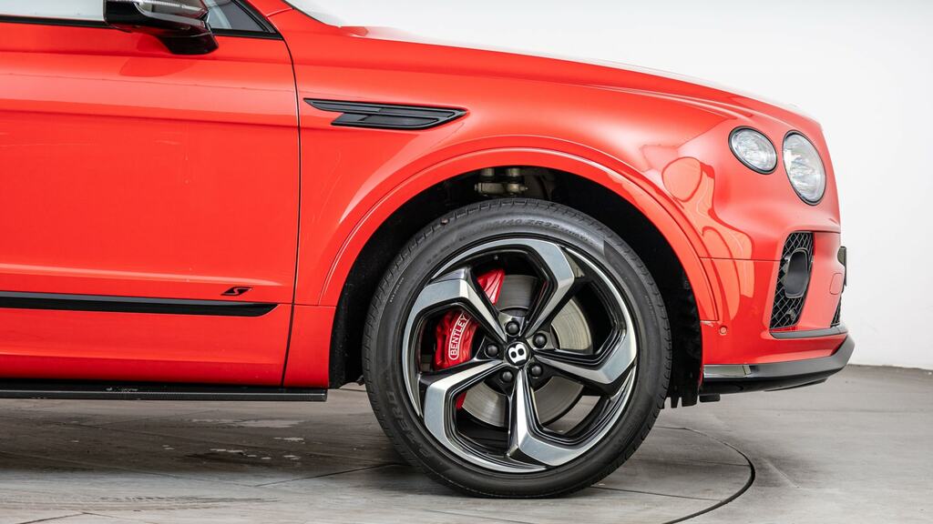 Bentley Bentayga 4.0 V8 S Touring Spec Red #6