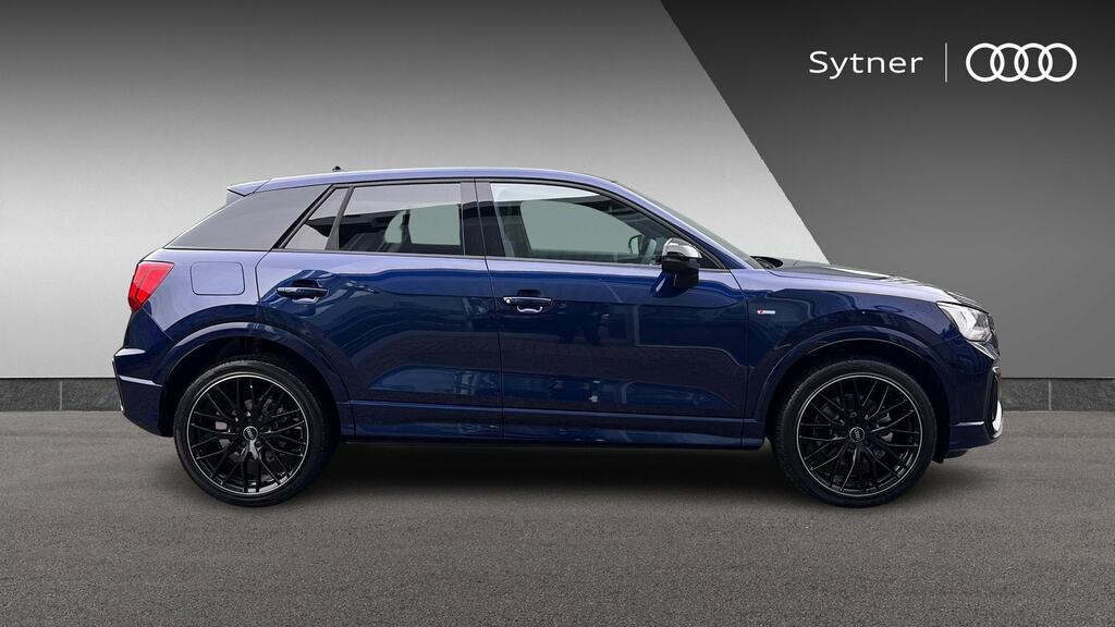 Audi Q2 35 Tfsi Black Edition S Tronic Tech Pro YF75BKY Blue #4