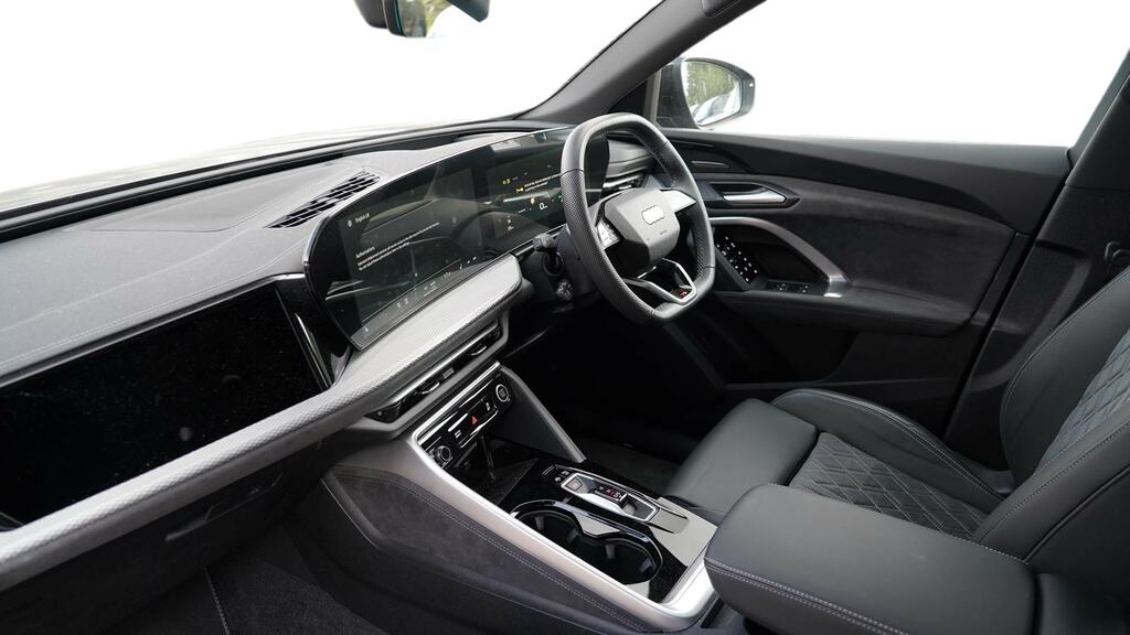 Audi Q5 2.0 Tfsi Quattro Edition 1 S Tronic Sv MV75FVR Grey #2