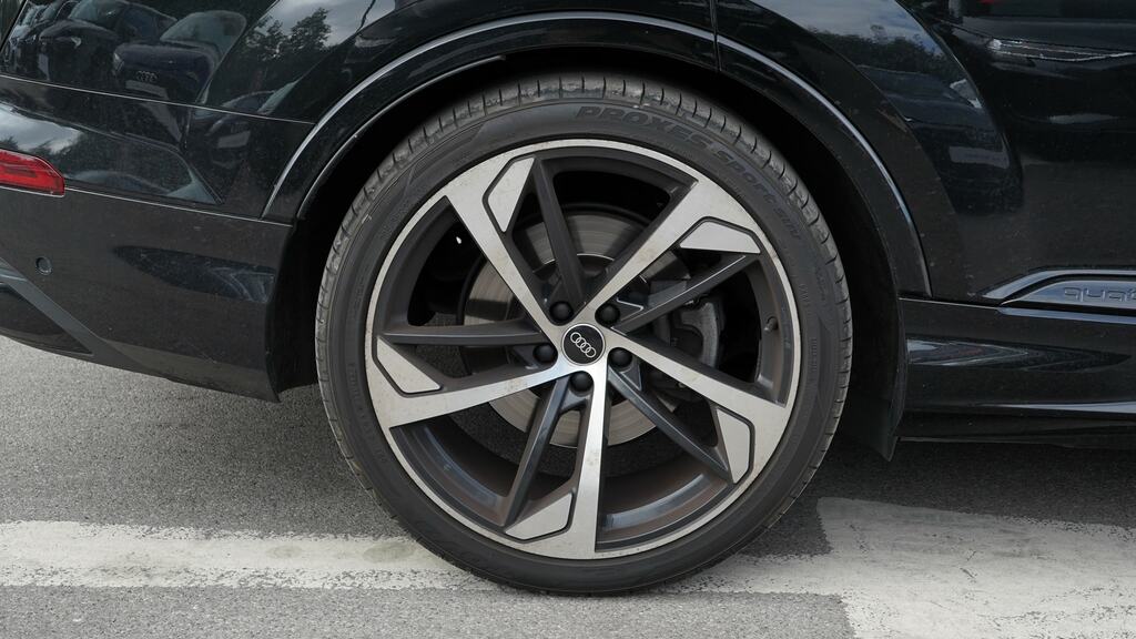 Audi Q7 55 Tfsi Quattro Black Edition Tiptronic Cs LO72PGK Black #5