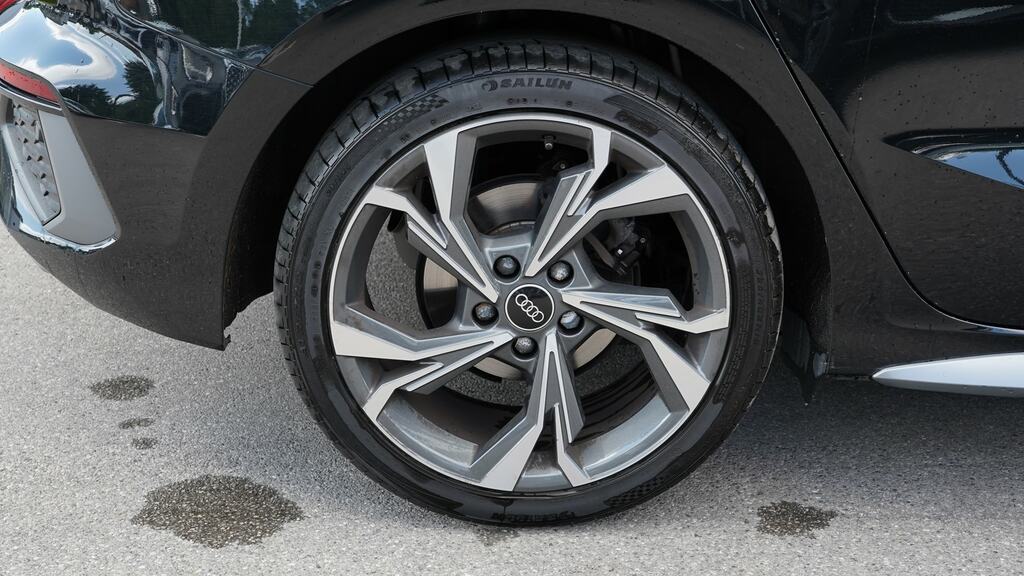 Audi A3 30 Tfsi S Line YE23FCJ Black #5