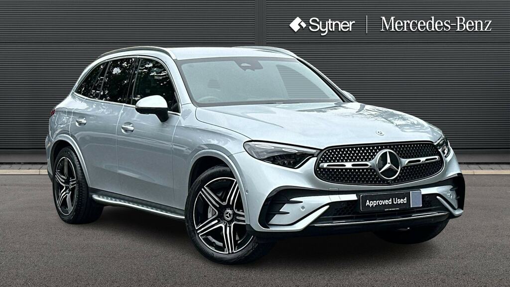 Mercedes-Benz GLC Class Glc 300 4Matic Amg Line Premium 9G-tronic Silver