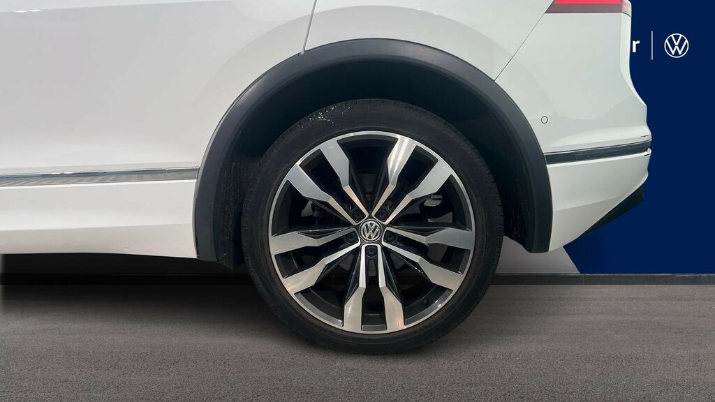 Volkswagen Tiguan 2.0 Tdi 150 R-line Tech VN20NMF White #5