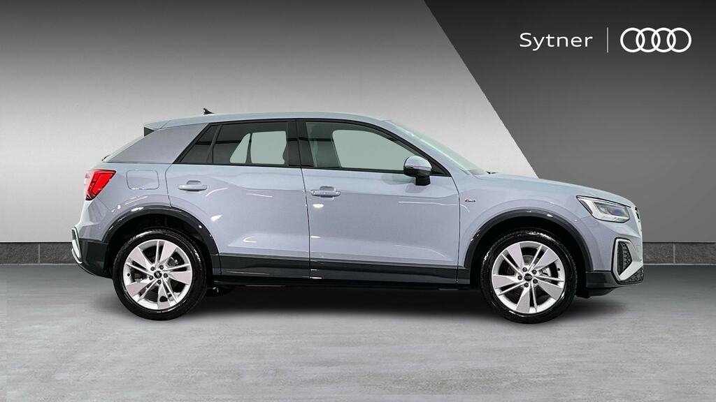 Audi Q2 35 Tfsi S Line Tech FE26EFH Grey #4