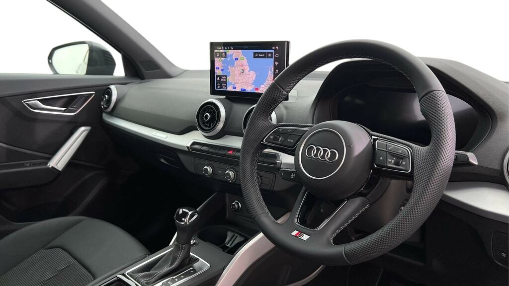 Audi Q2 35 Tfsi S Line S Tronic FE26EFN Grey #6