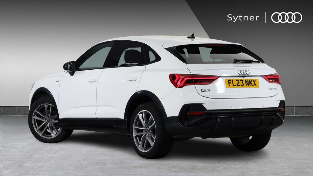 Audi Q3 35 Tfsi Black Edition S Tronic FL23NKX White #3