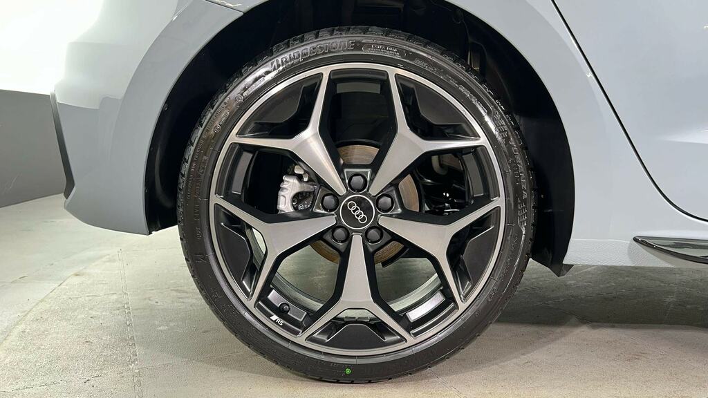 Audi A1 35 Tfsi Black Edition S Tronic FE26EFB Grey #5