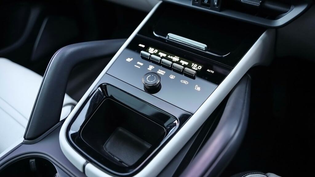 Porsche Cayenne E-hybrid Tiptronic S 5 Seat Black #20