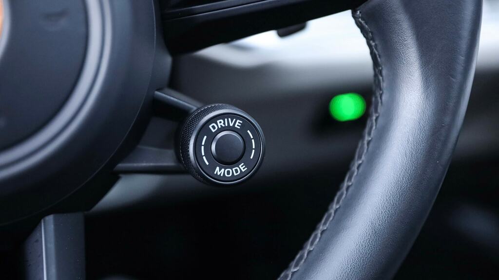 Porsche Cayenne E-hybrid Tiptronic S 5 Seat Black #16