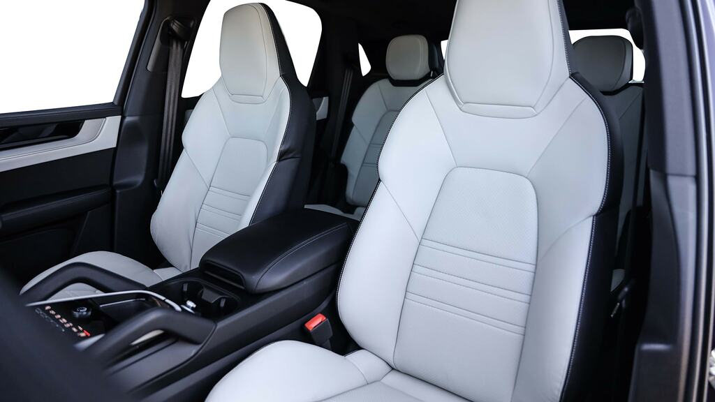Porsche Cayenne E-hybrid Tiptronic S 5 Seat Black #9